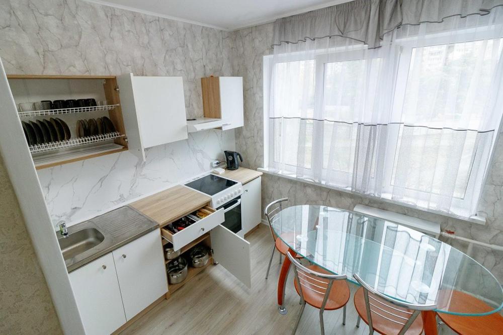 Kvartirkoff Na Ozernaya 26 Kiev Esterno foto